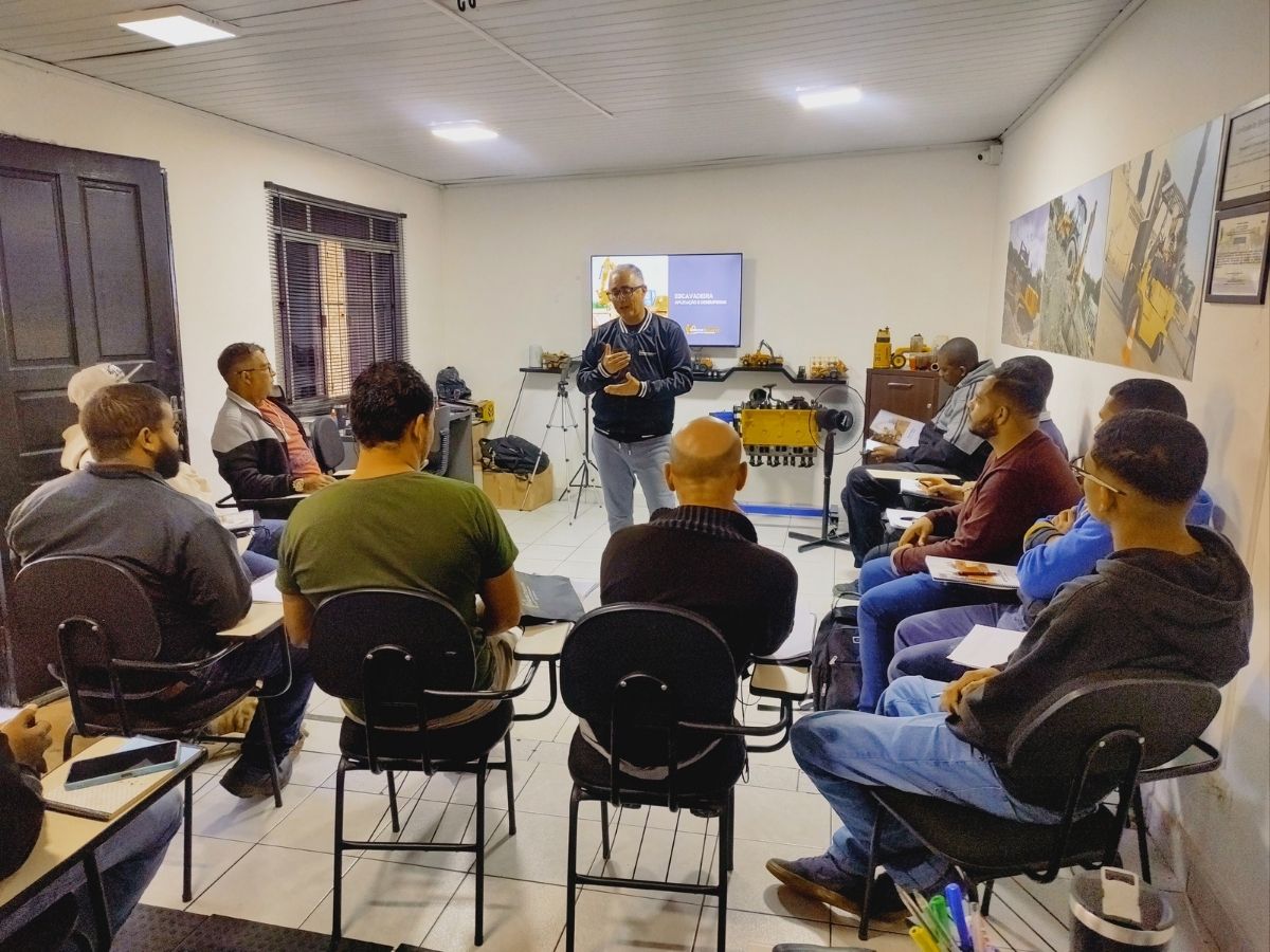 Estrutura da Capacitar Operadores Treinamentos em São Paulo - sede com equipamentos modernos