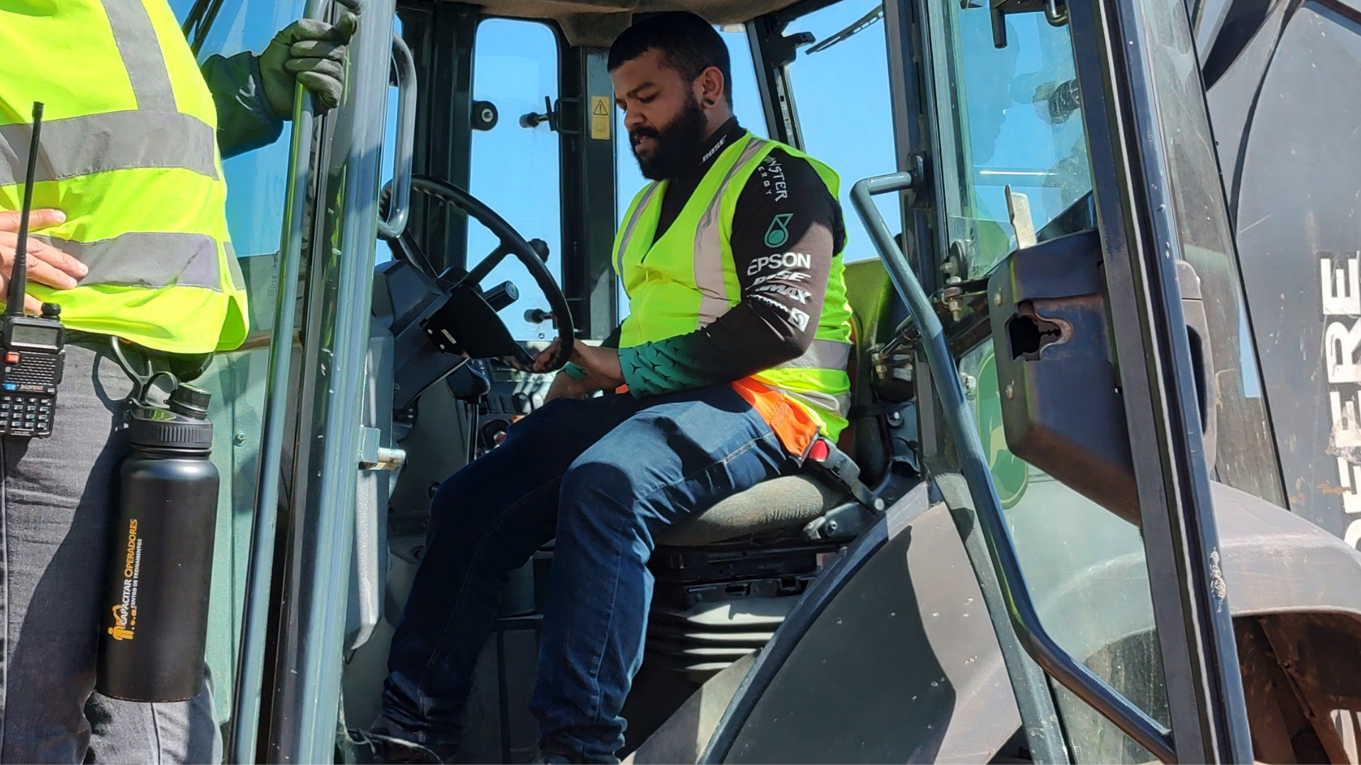 curso_retroescavadeira